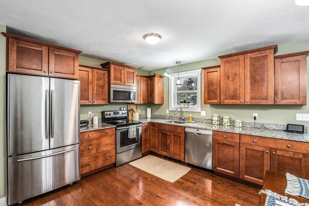 18 Winchester Drive Barnstead NH 03225