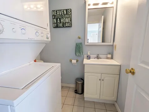 16 Hill Road Tilton NH 03276