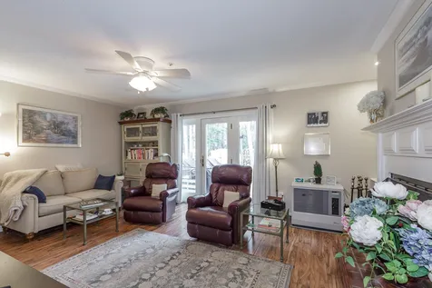 12 Independence Way Laconia NH 03246