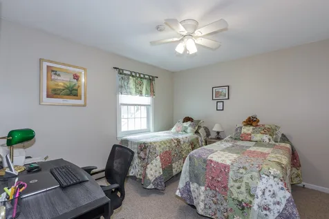 12 Independence Way Laconia NH 03246