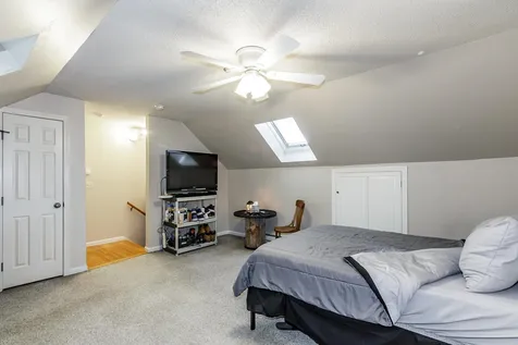 12 Independence Way Laconia NH 03246