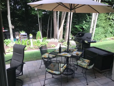 12 Independence Way Laconia NH 03246