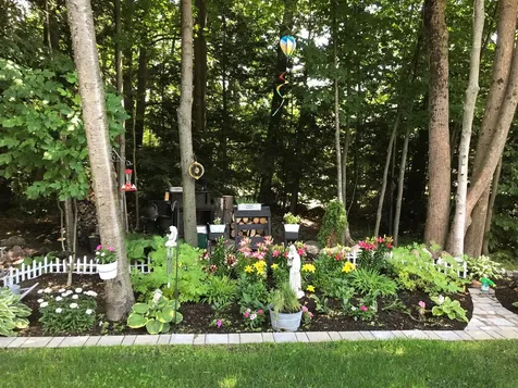 12 Independence Way Laconia NH 03246