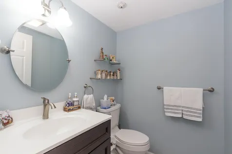 12 Independence Way Laconia NH 03246