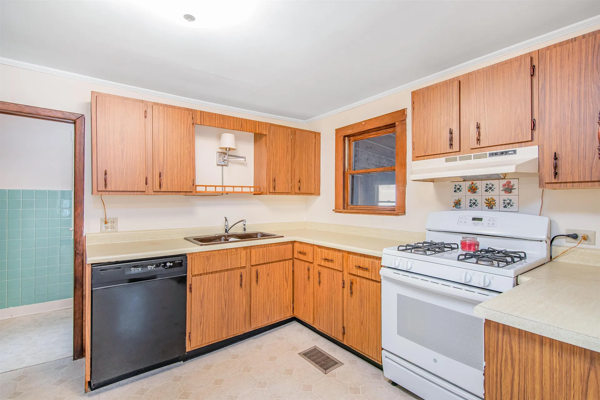 15 Pine Place Burlington VT 05401