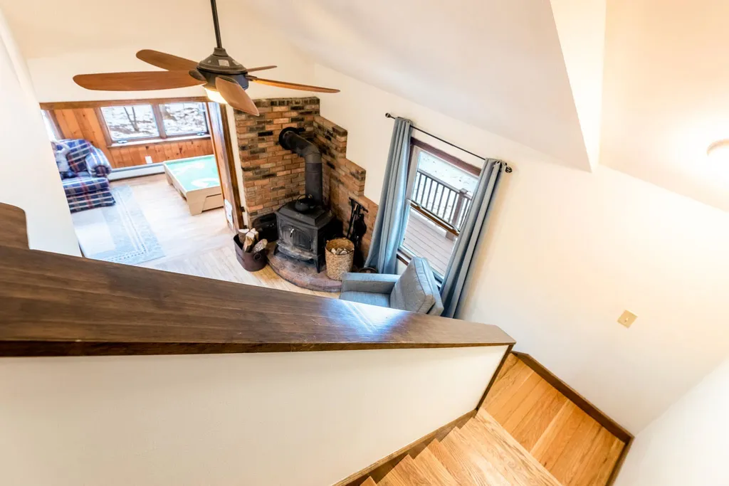 10 Brady Road Enfield NH 03748