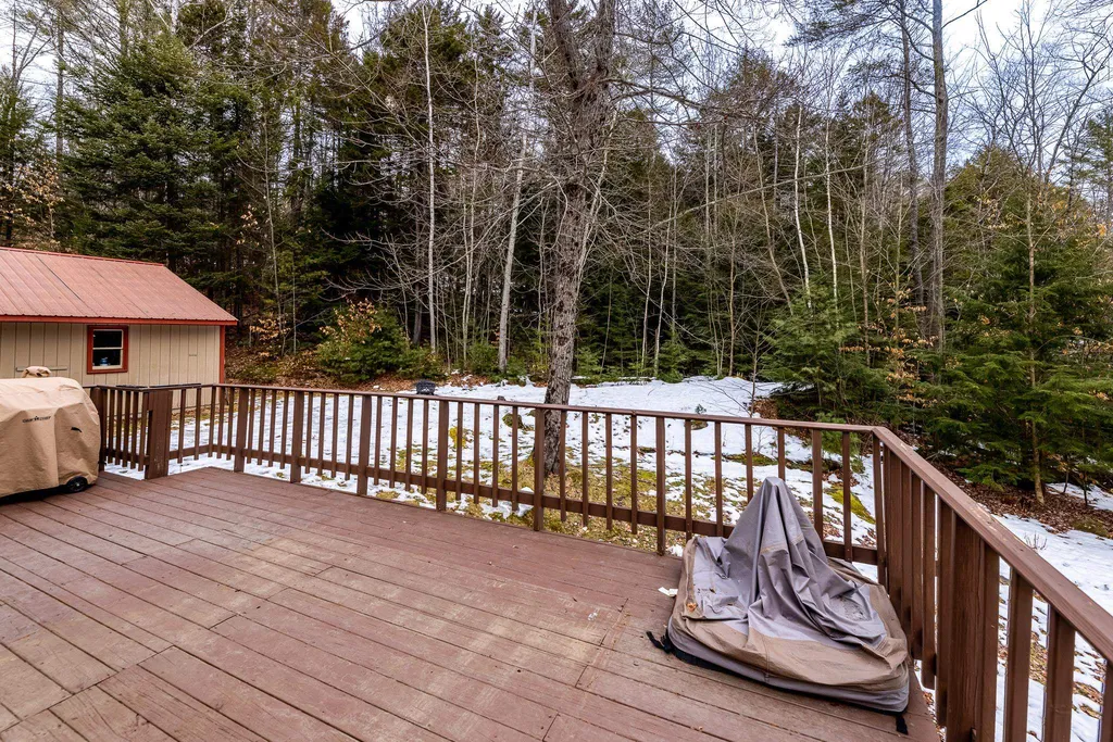 10 Brady Road Enfield NH 03748