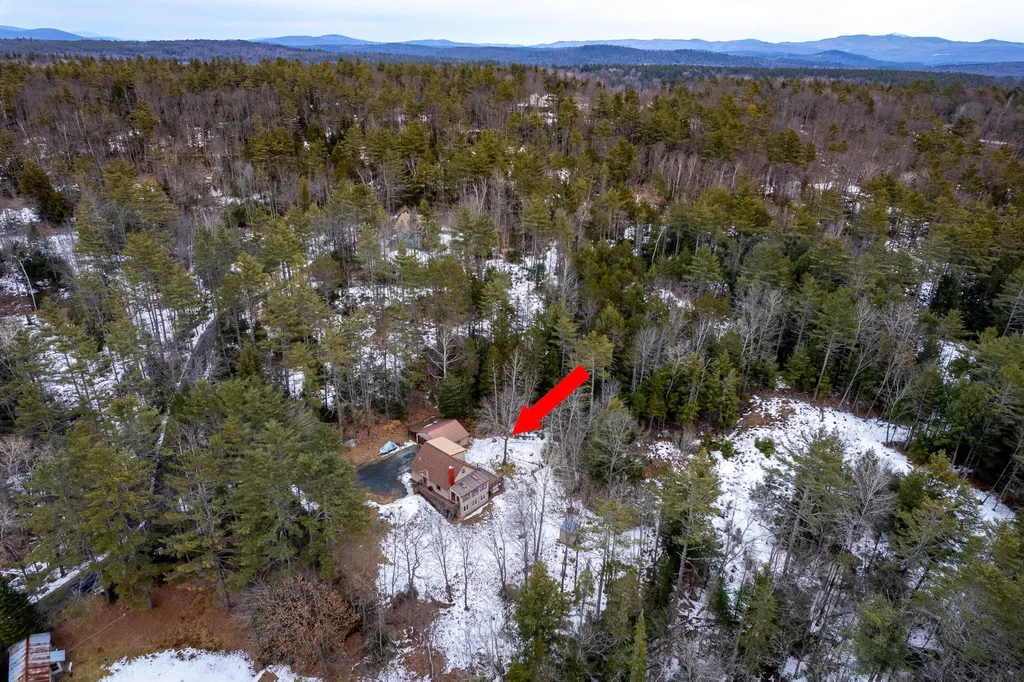 10 Brady Road Enfield NH 03748