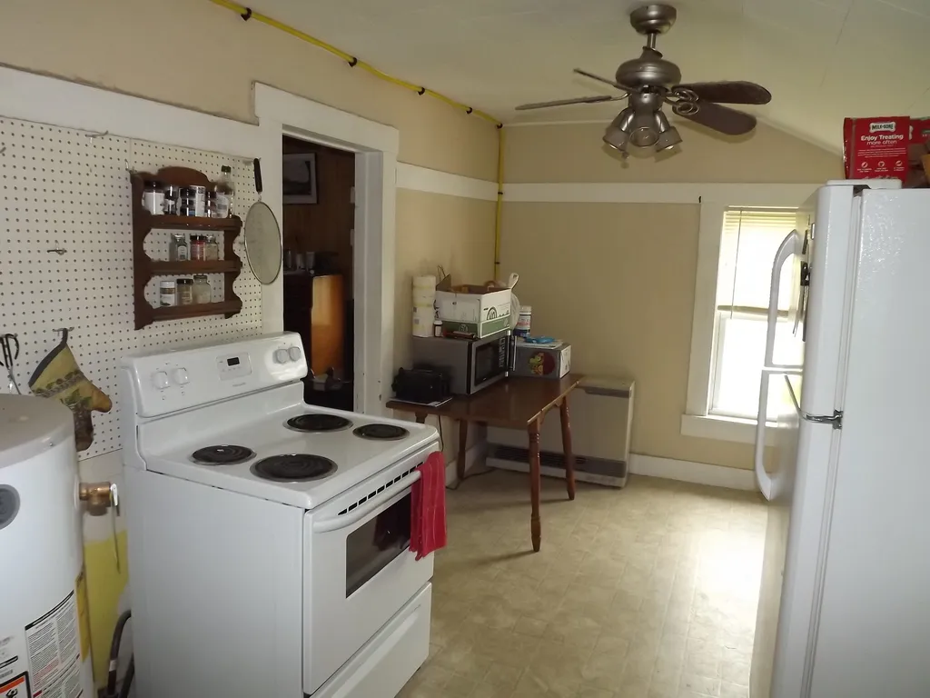 5 Daniell Street Franklin NH 03235