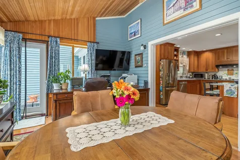 294 Stoney Brook Road New London NH 03257