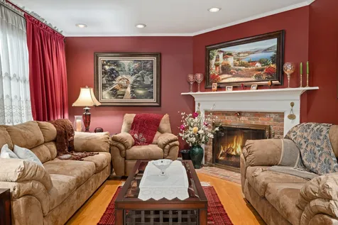 294 Stoney Brook Road New London NH 03257