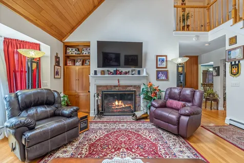 294 Stoney Brook Road New London NH 03257