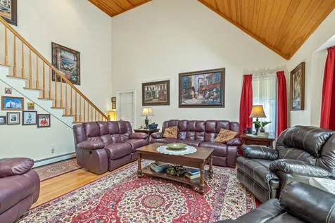 294 Stoney Brook Road New London NH 03257