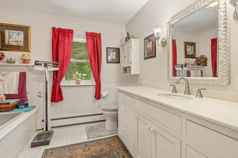 294 Stoney Brook Road New London NH 03257