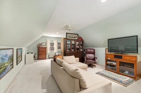 294 Stoney Brook Road New London NH 03257