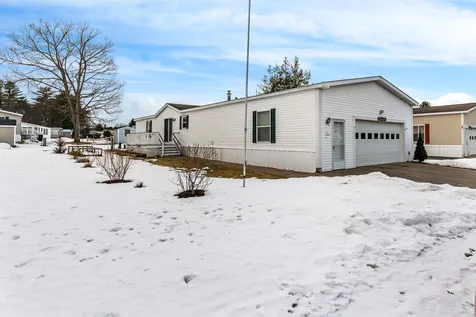 12 Deanna Drive Belmont NH 03220
