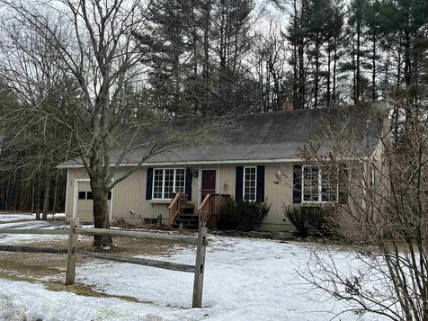 21 Dane Avenue Claremont NH 03743