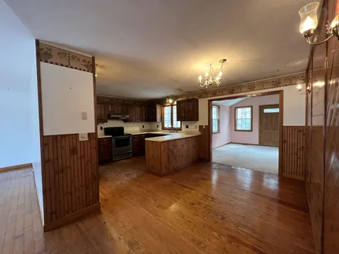 21 Dane Avenue Claremont NH 03743
