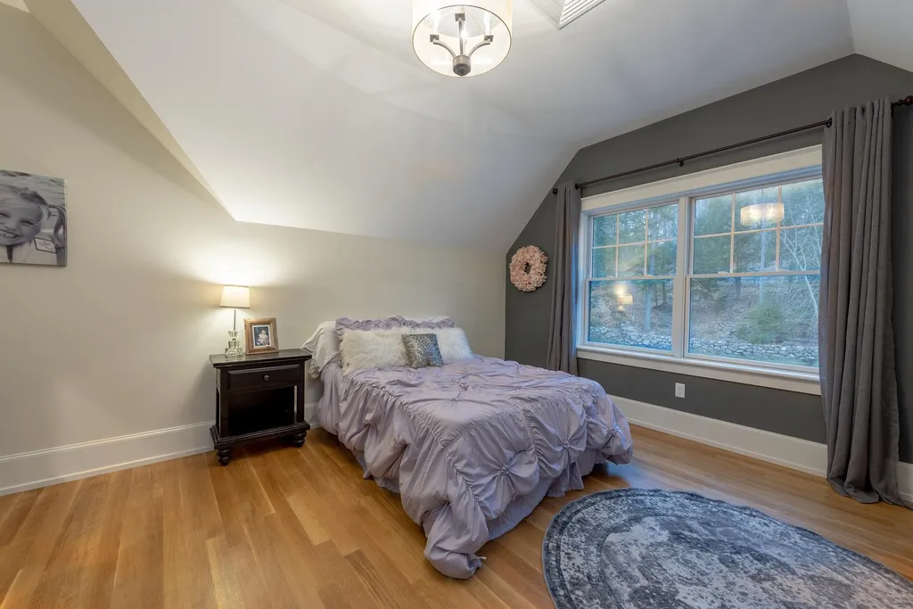 37 Benz Road Bristol NH 03222