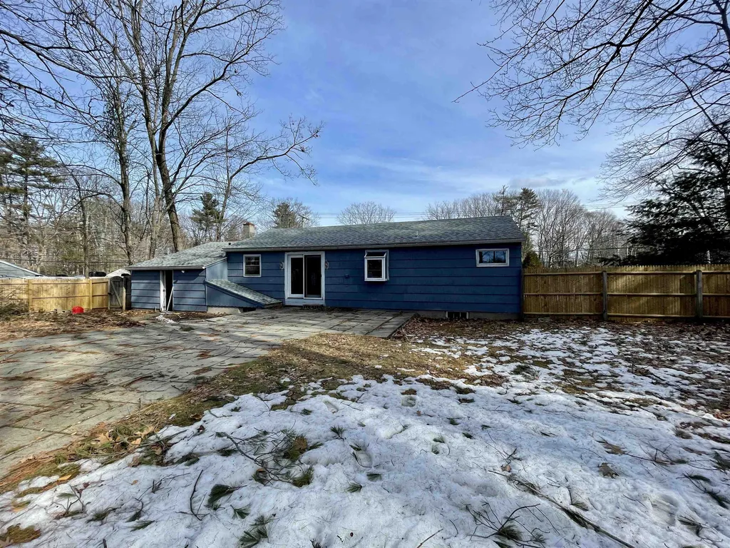 57 Bellamy Road Dover NH 03820