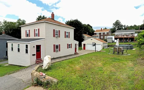 25 Spruce Street Berlin NH 03570