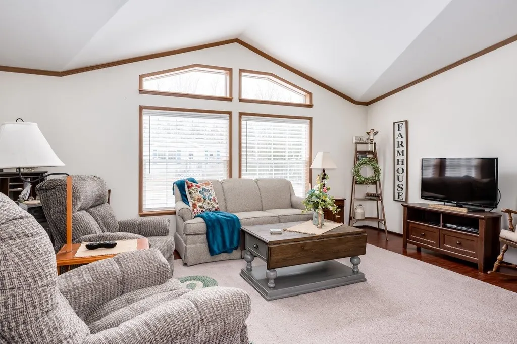 83 Osprey Road Alton NH 03809