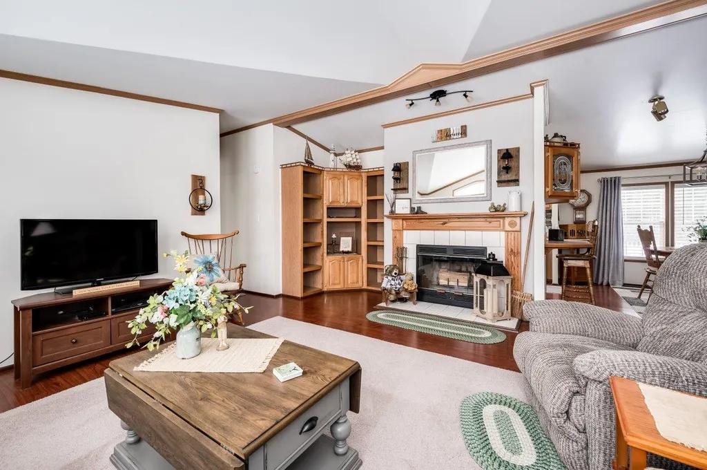 83 Osprey Road Alton NH 03809