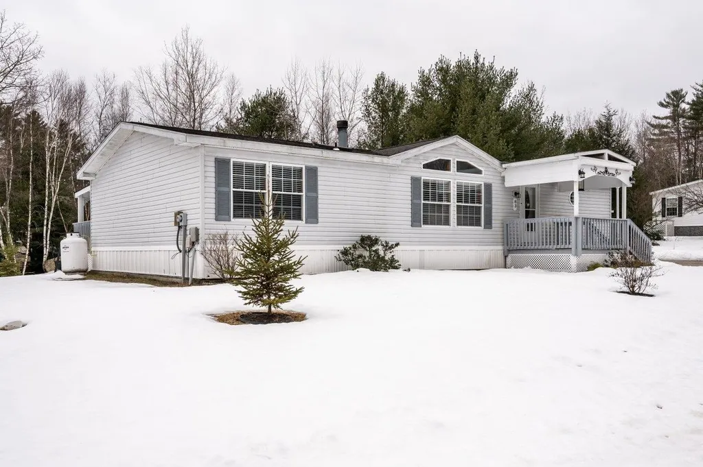 83 Osprey Road Alton NH 03809