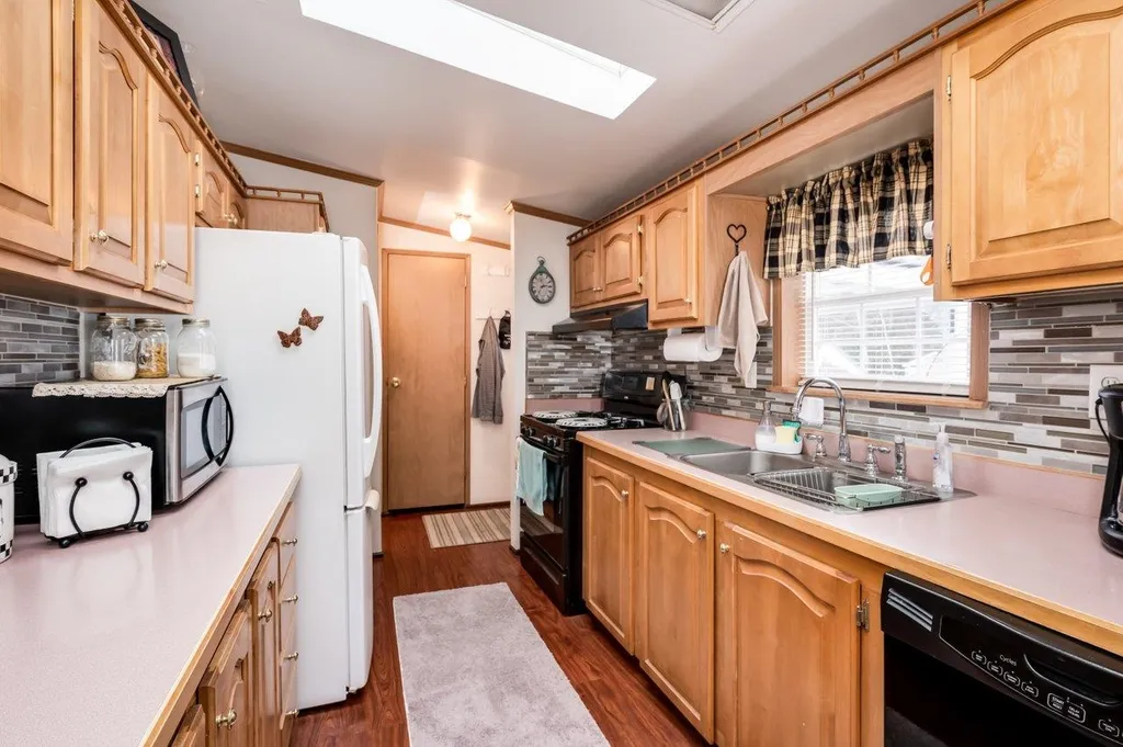 83 Osprey Road Alton NH 03809