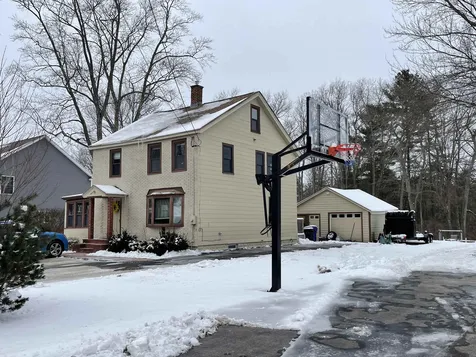 76 Highland Street Hudson NH 03051
