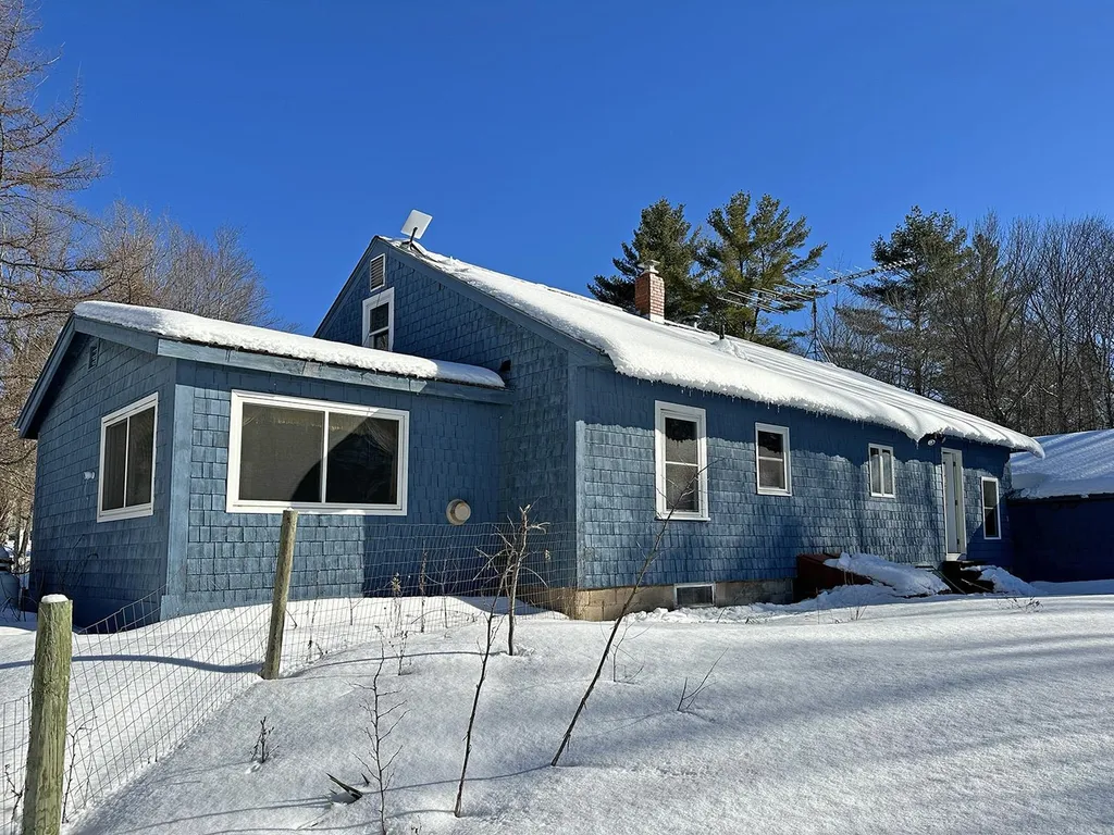 724 Fowlers Mill Road Tamworth NH 03886