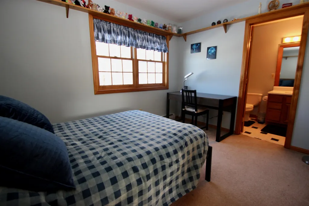 40 Cobble Hill Meadows Barre Town VT 05641
