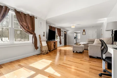39 Danville Road Kingston NH 03848