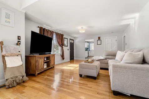 39 Danville Road Kingston NH 03848