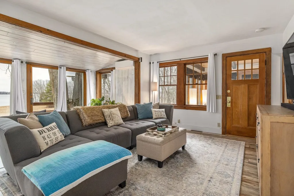 561 Bay Road Durham NH 03824