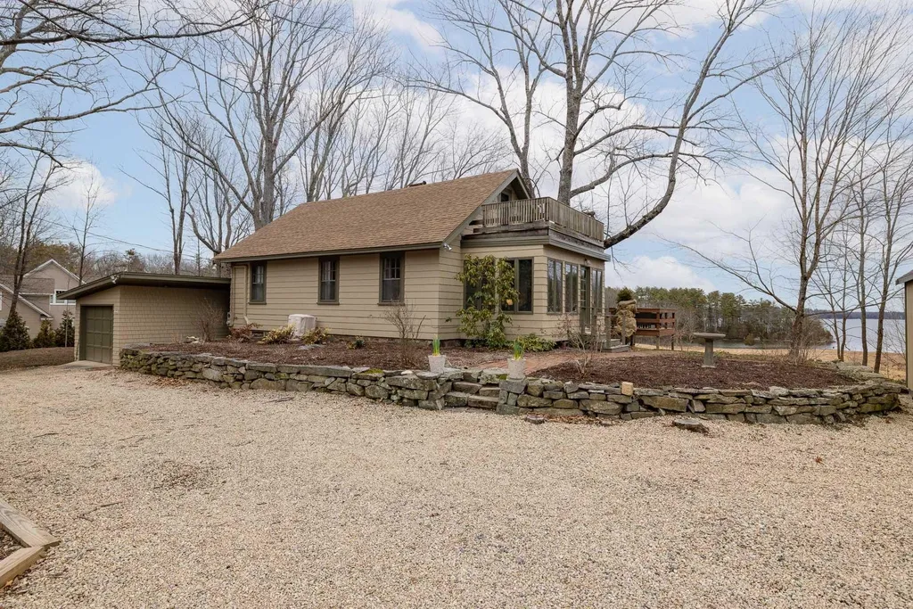 561 Bay Road Durham NH 03824