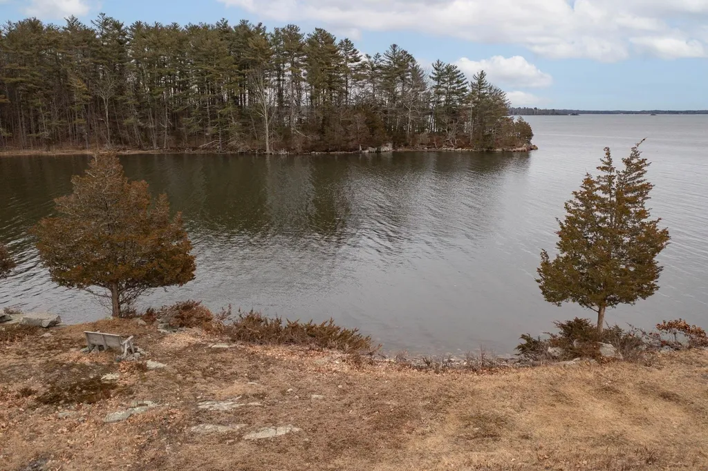 561 Bay Road Durham NH 03824