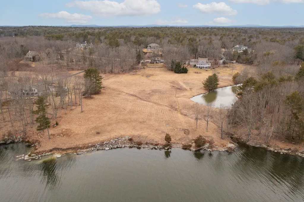 561 Bay Road Durham NH 03824