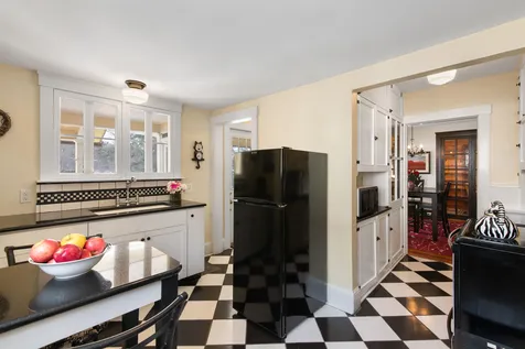 83 Brattle Street Brattleboro VT 05301