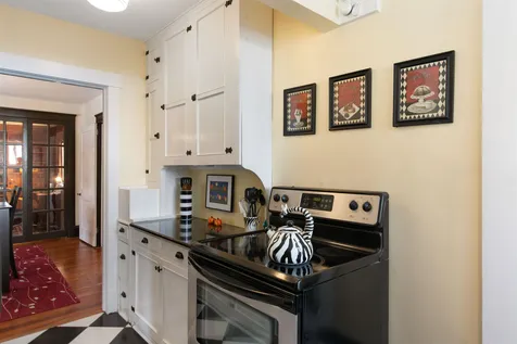 83 Brattle Street Brattleboro VT 05301