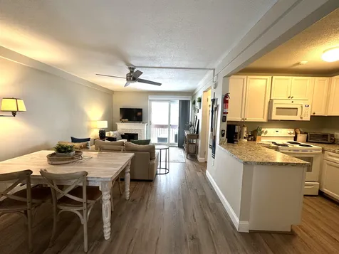 41 Treetop Circle Laconia NH 03246