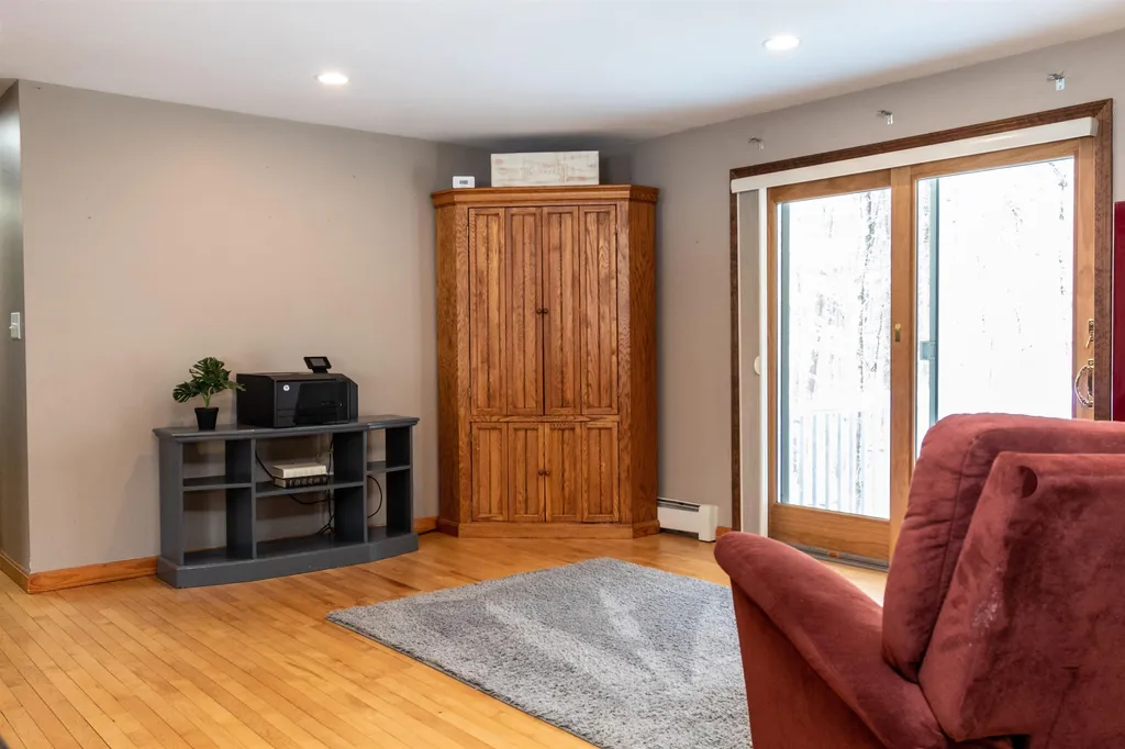 310 Ash Swamp Road Newmarket NH 03857