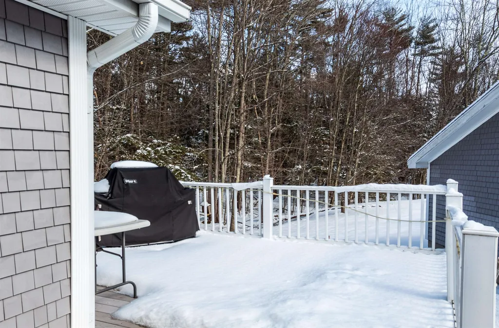 310 Ash Swamp Road Newmarket NH 03857