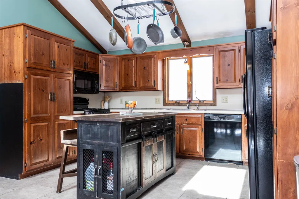 310 Ash Swamp Road Newmarket NH 03857