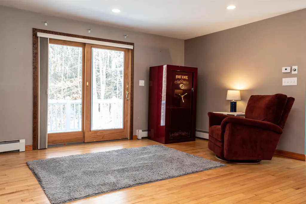 310 Ash Swamp Road Newmarket NH 03857