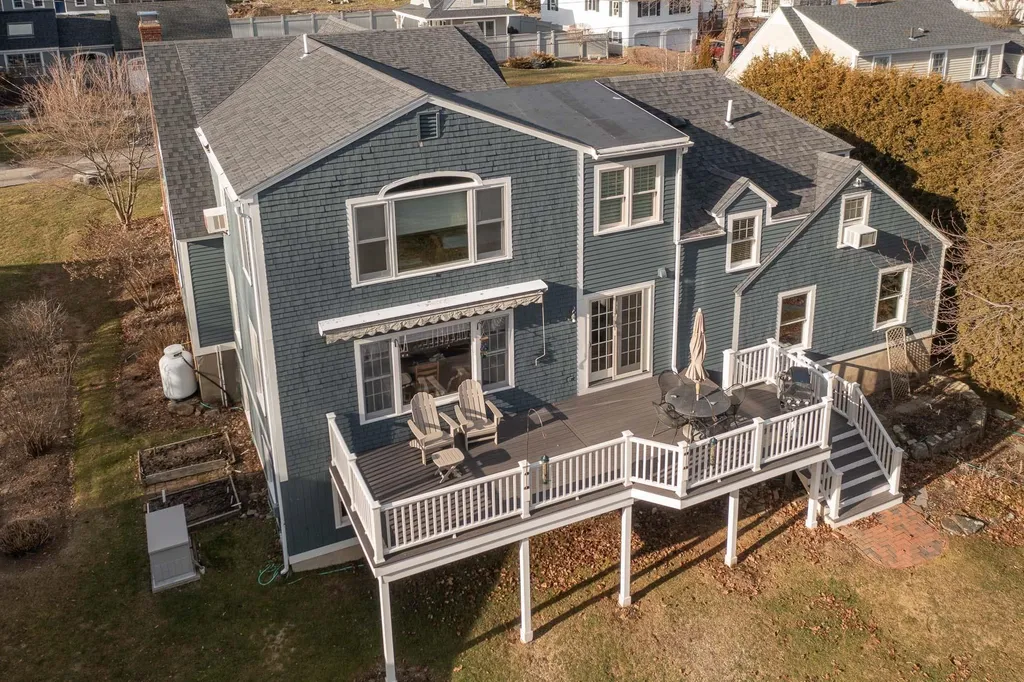 21 Laurel Lane New Castle NH 03854