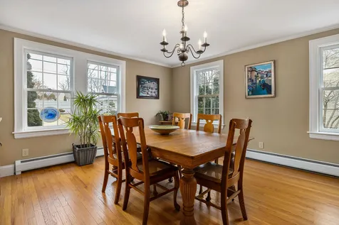 21 Laurel Lane New Castle NH 03854