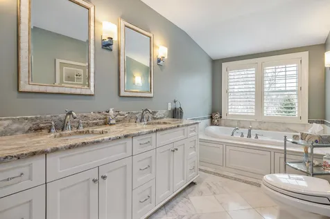21 Laurel Lane New Castle NH 03854