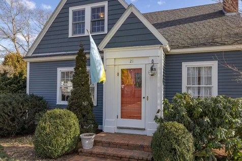21 Laurel Lane New Castle NH 03854