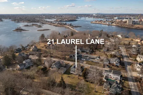 21 Laurel Lane New Castle NH 03854